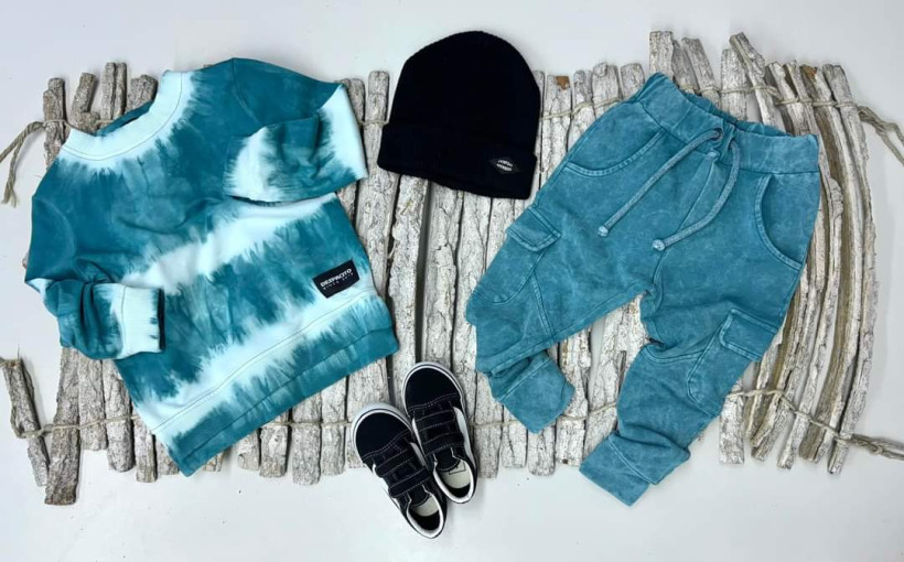 BLUZA EFEKT TIE-DYE DEKATYZOWANA MORSKA DESPACITO