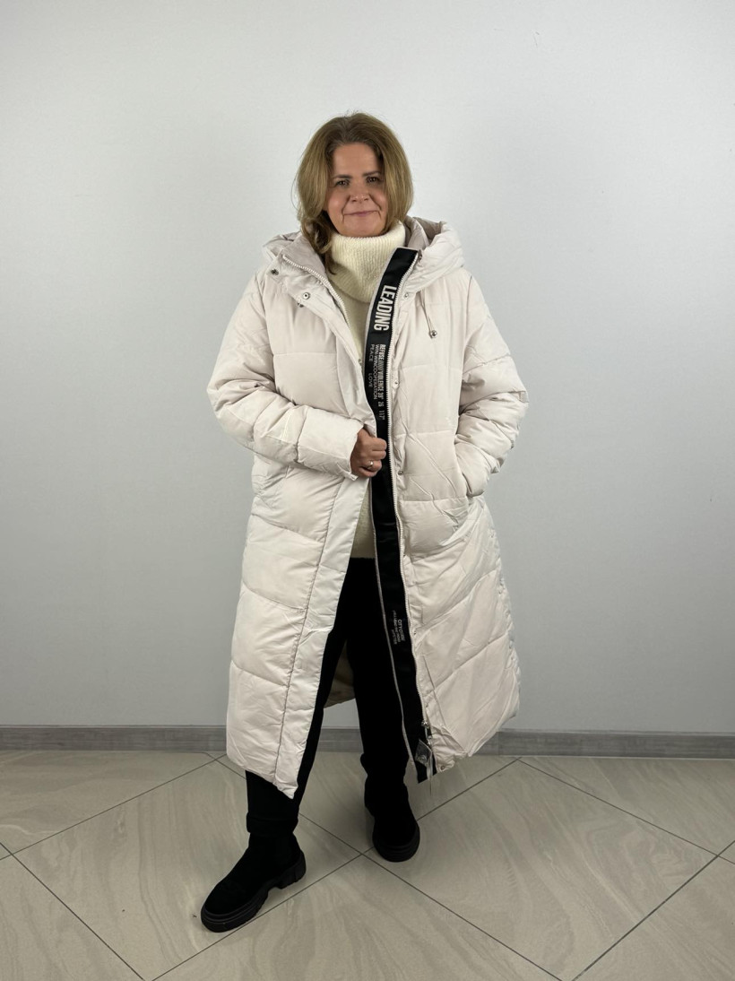 Płaszcz/Kurtka maxi pikowana z kapturem - rozm.3xl - bh - 2423 - jasny beż