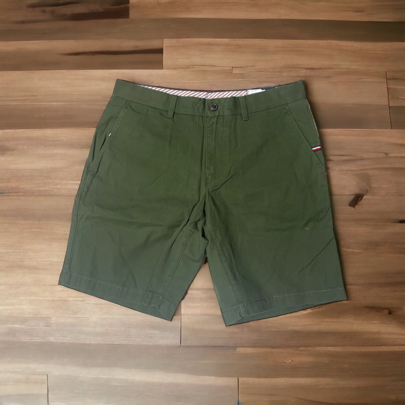 spodenki/bermudy Tommy Hilfiger zielone