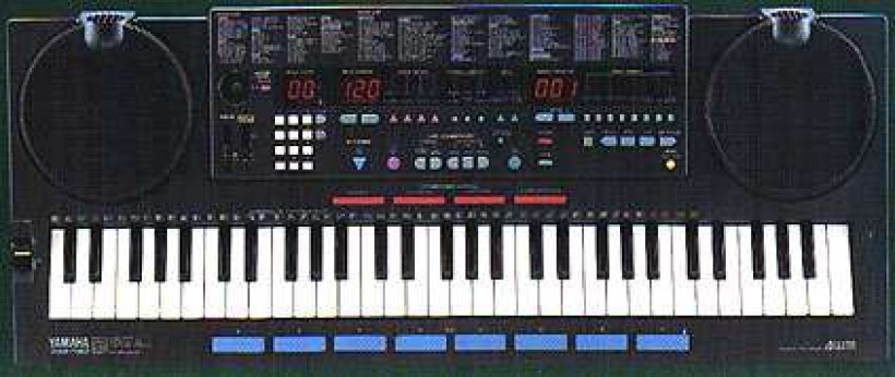 Yamaha PSS-790 Keyboard