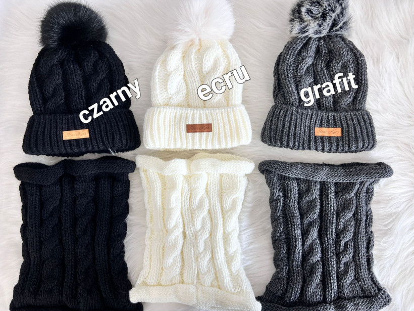CZAPKA POMPON + KOMIN ECRU UNI ZIMA STAR KIDS