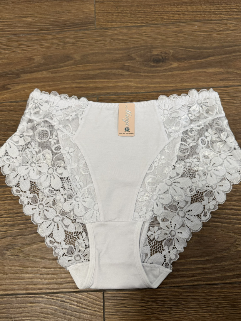 Majtki z koronką - 4xl - 720018 - białe