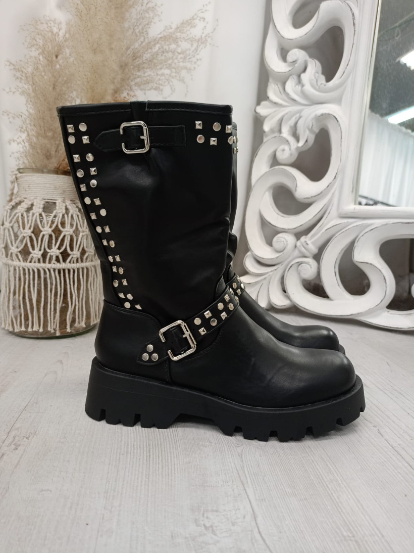 Kozaki A9638 krótkie