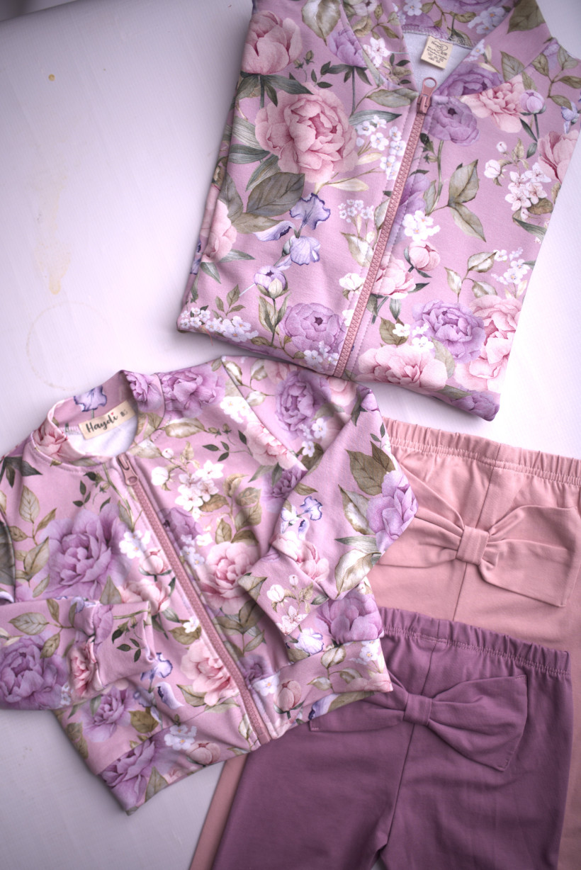 Bomberka Mama peonie na wrzosie Haydi