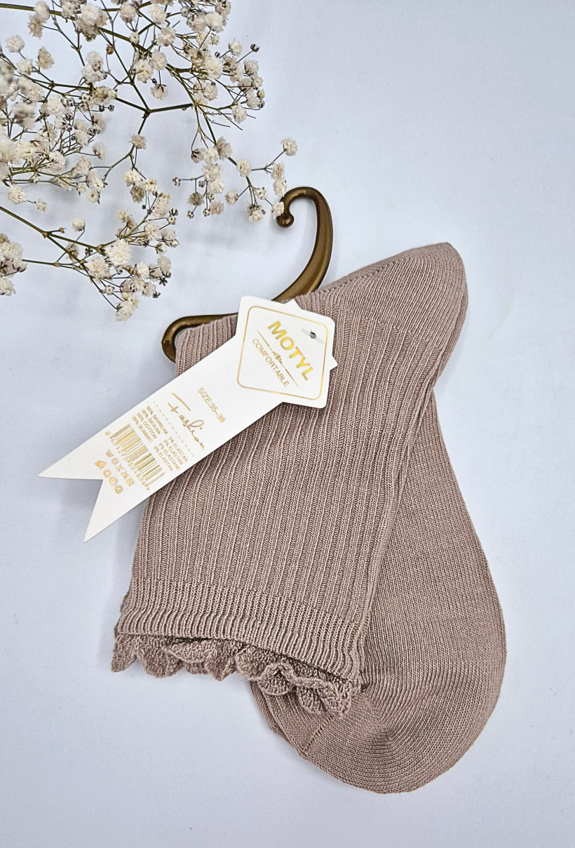 Skarpetki z koronką jasny brąz rozm. 35-38