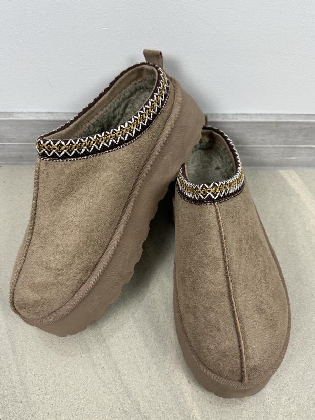 Klapki emu - rozm. 40 - 8800 - fango