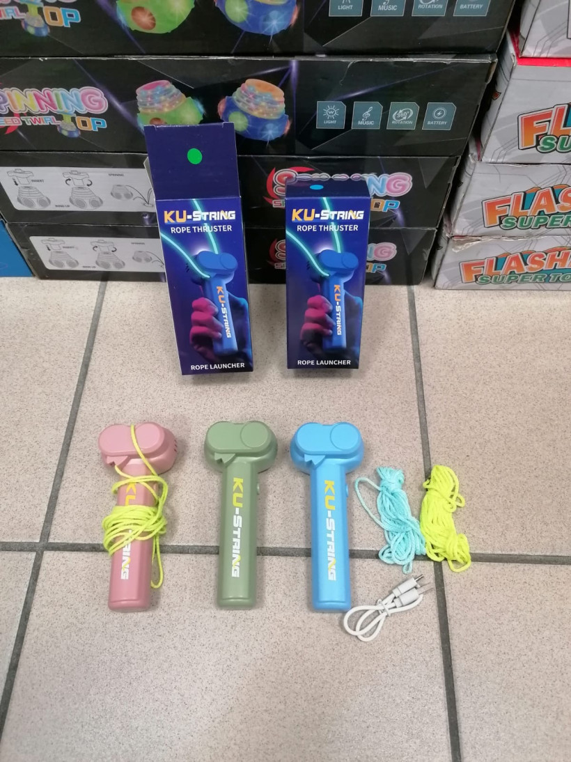 Magiczne sznurki które świecą w ciemności