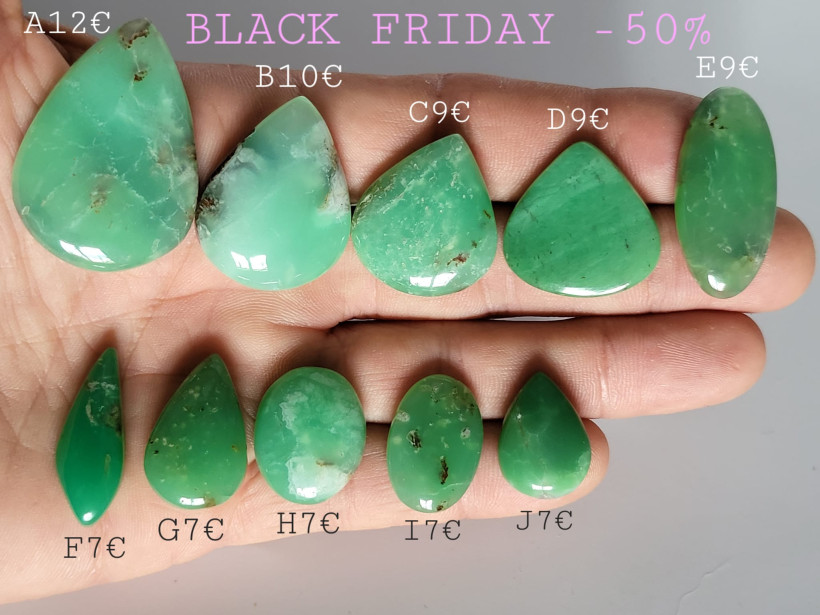 Cabochon Chrysoprase