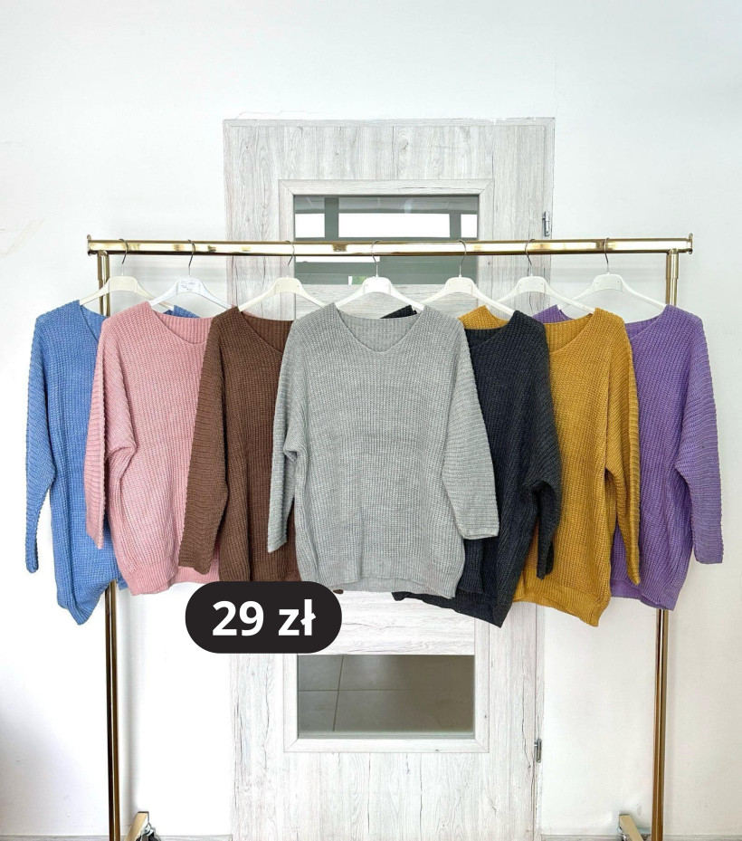 Klasyczny sweter w serek