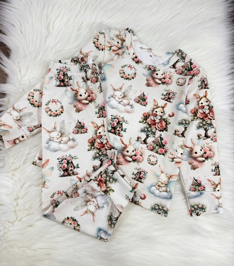 Piżamka świąteczna słodkie króliczki Zula