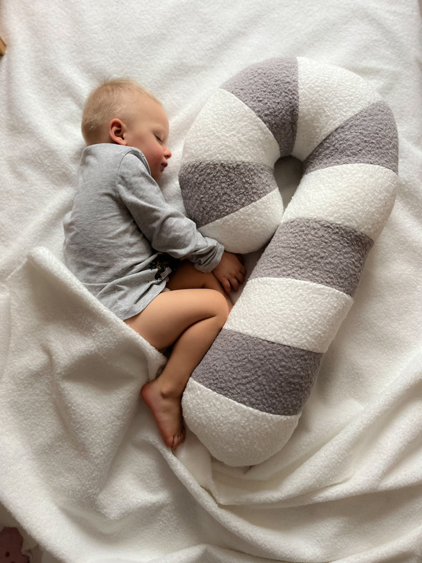 Poduszka Xmas dekoracyjna CUKROWA LASKA SZARY