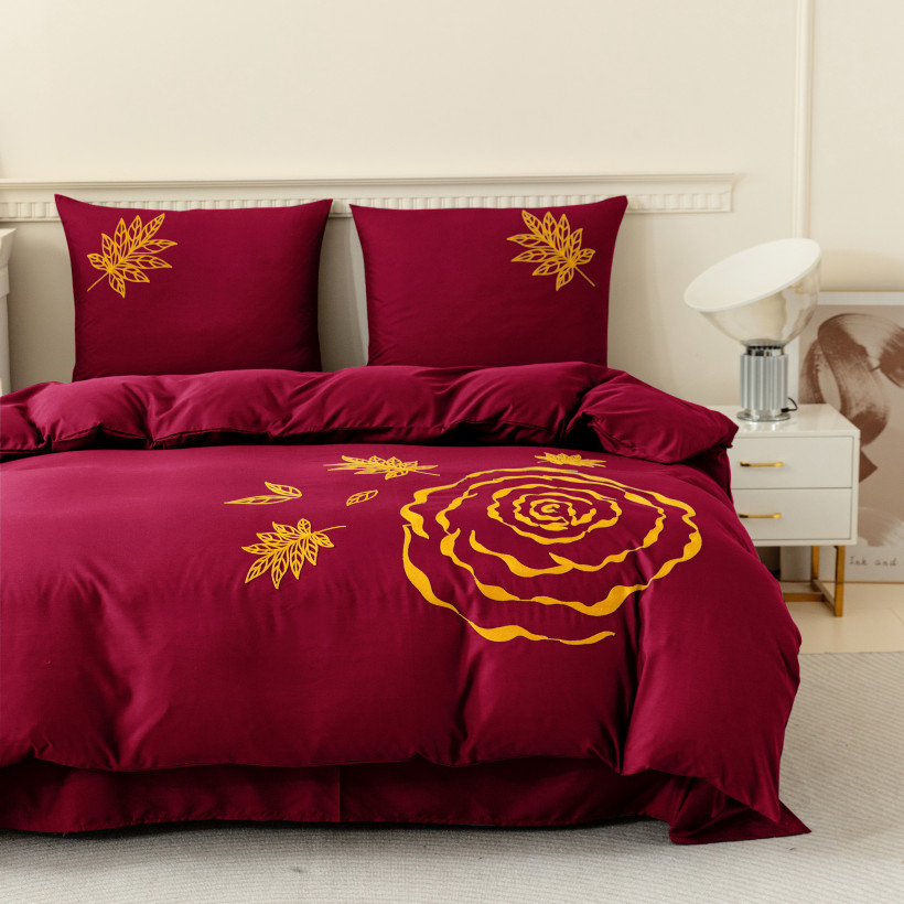 Pościel  3 cz. bordowa w  róże 200x220cm Mikrofibra 100%  FHE-2843