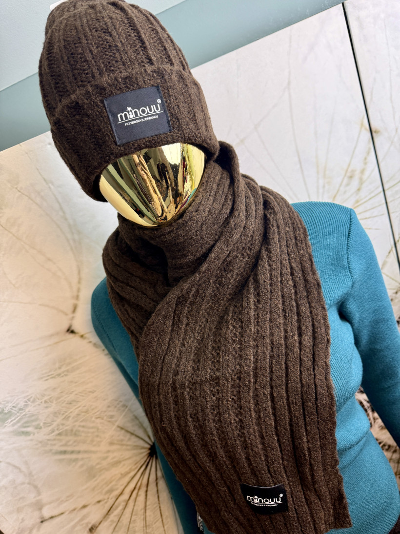 Komplet: Czapka i szalik Minouu
