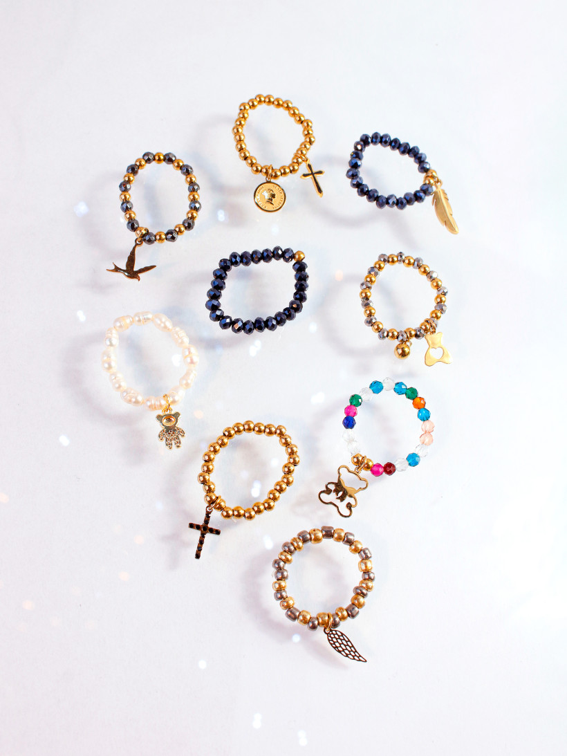 MIX  PIERŚCIONKÓW NA GUMCE 