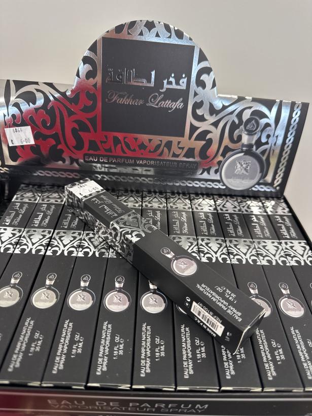 Kabelkový parfem FAKHAR LATTAFA - čierny - 35 ml