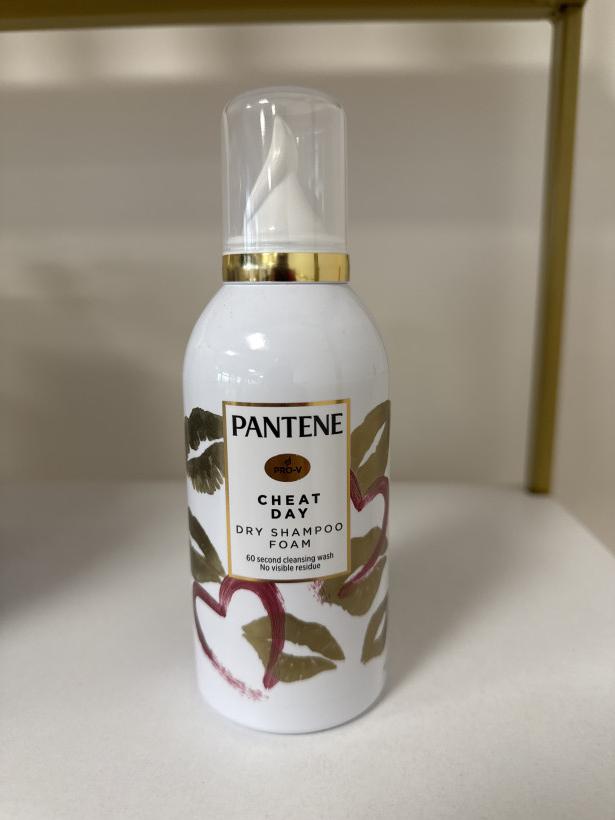 Suchý šampón PANTENE CHEAT DAY