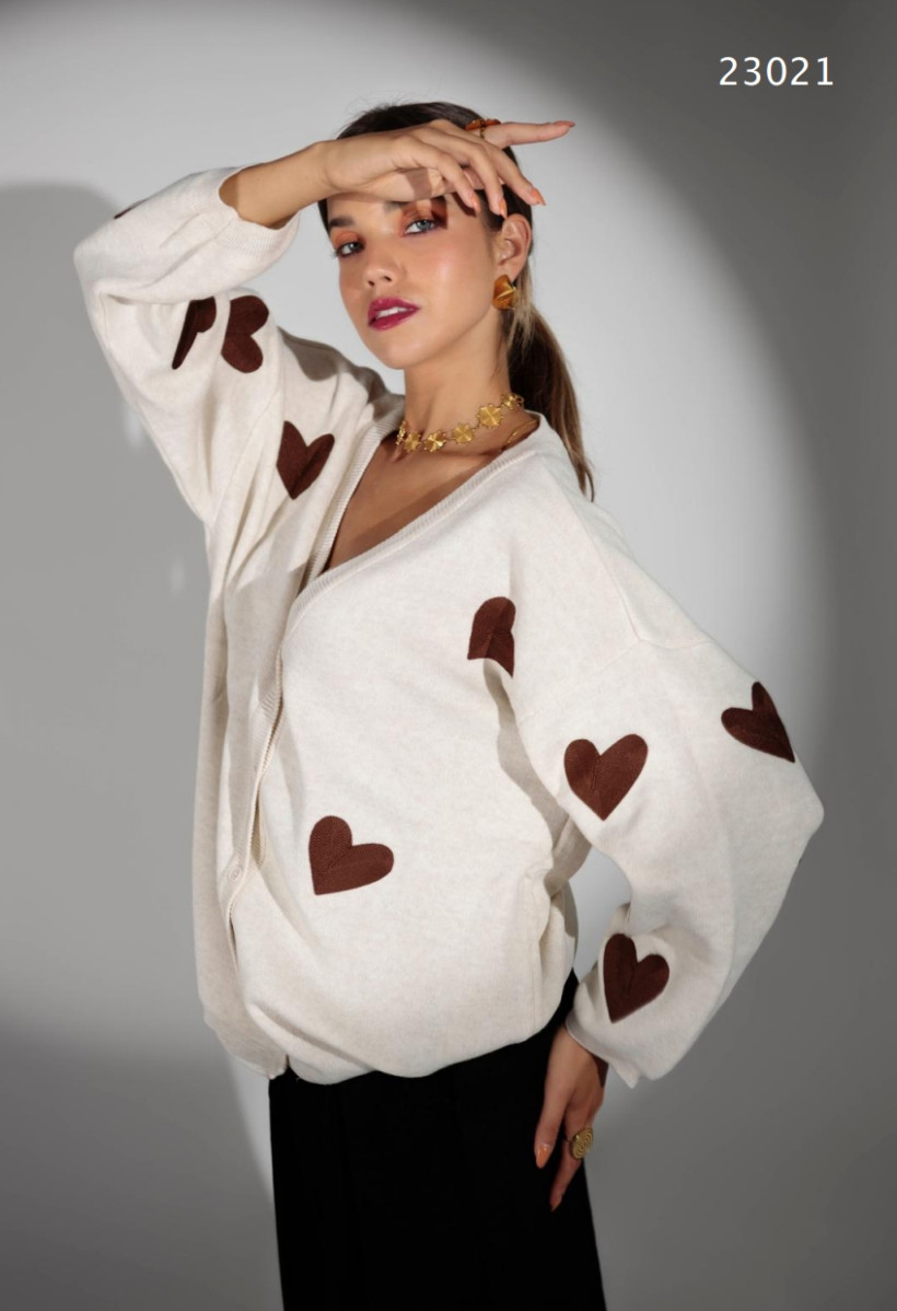 casaco malha fino coração camel