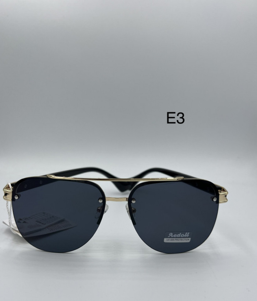 E3