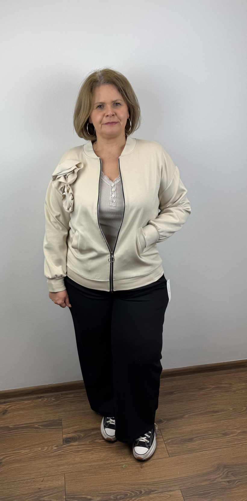 Bluza na zamek na stójce, 2 róże- masełóko :-) - fb - 24365 - beż / promocja