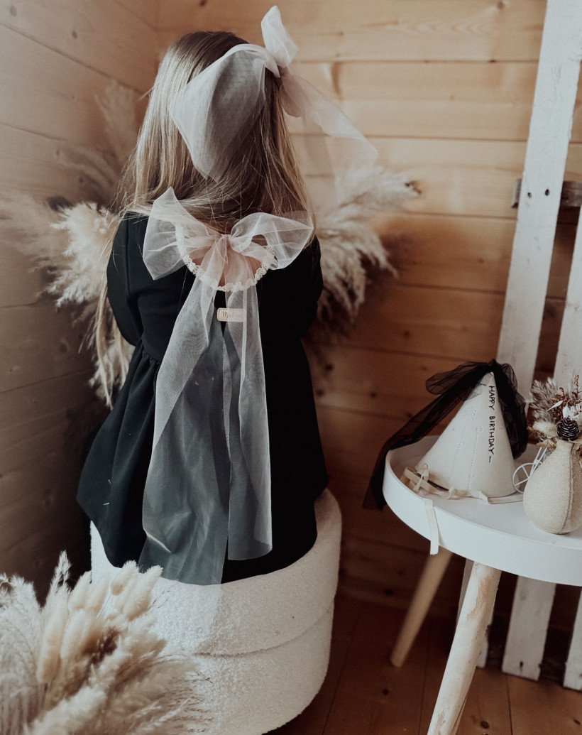 Tunika Makba czarna z kokardą beżową