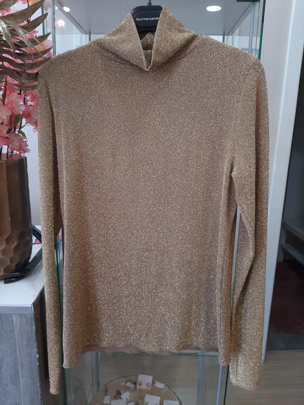 Camisola dourada