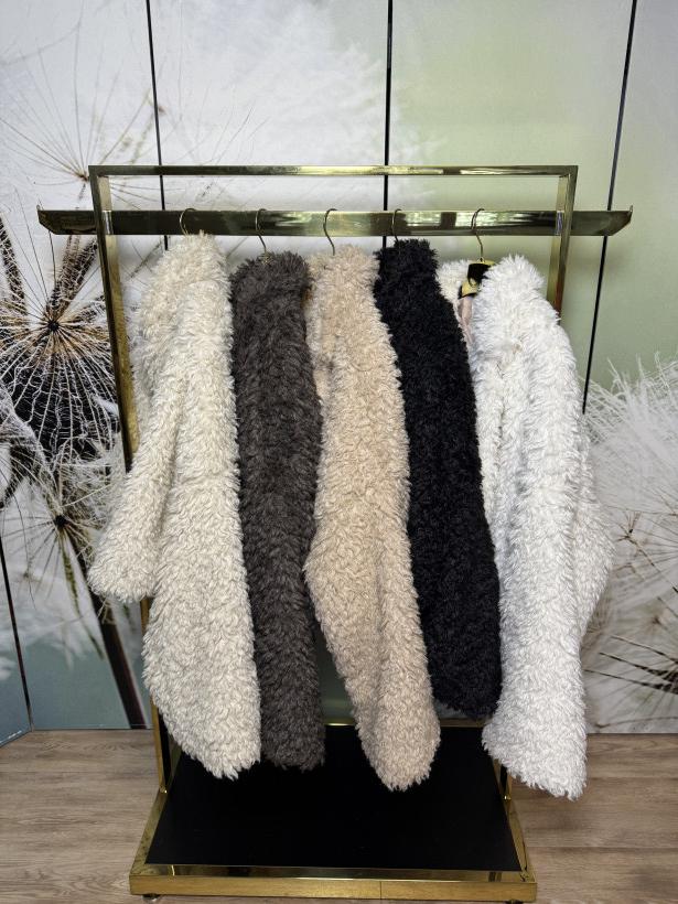 Narzutka - Kożuszek Happy Season Miss City Official