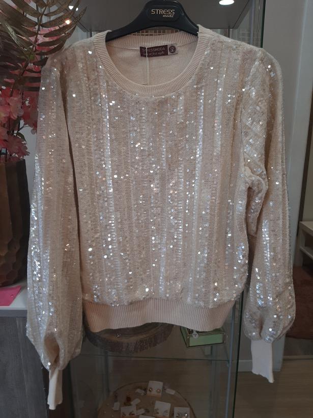 Camisola bege com lantejoulas