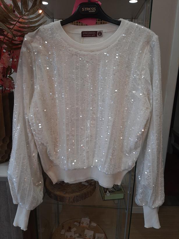 Camisola branca com lantejoulas