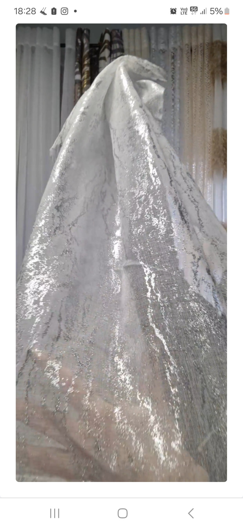 Srebrny marmurek 140x270cm taśma Mia