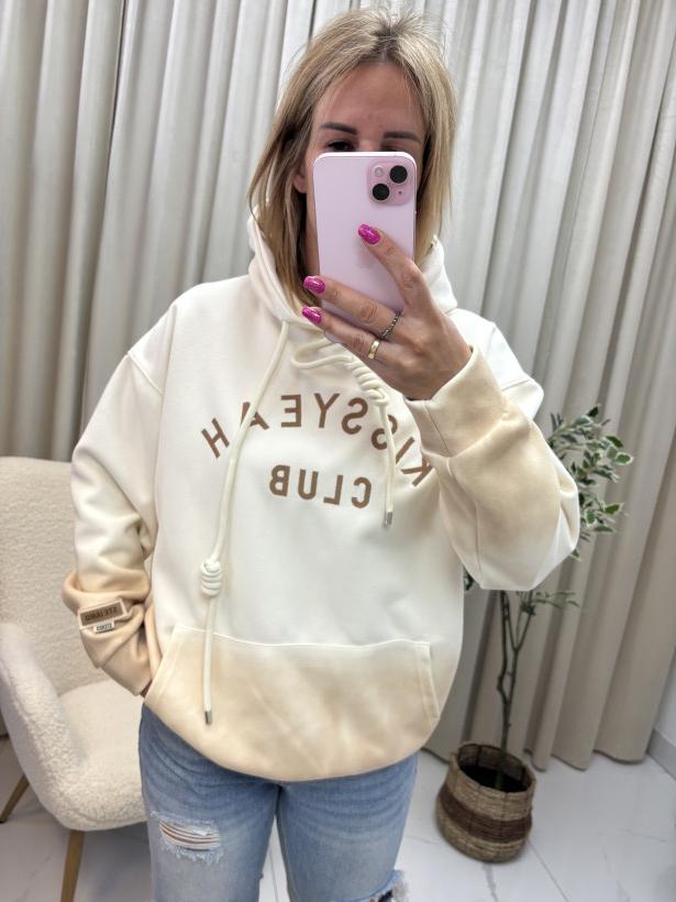 Bluza z kapturek kissyeah 
