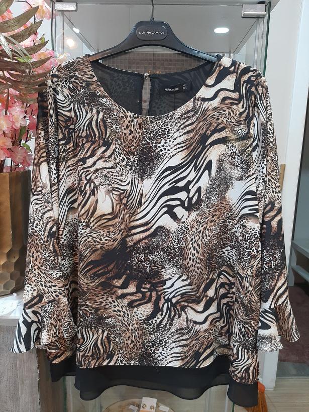 Blusa com estampa de tigre