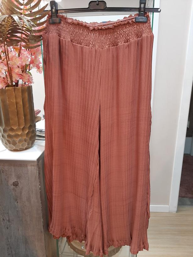 Calças rosa velho plisadas