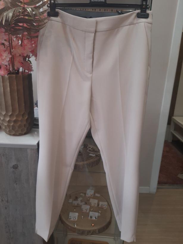 Calças de tecido beges
