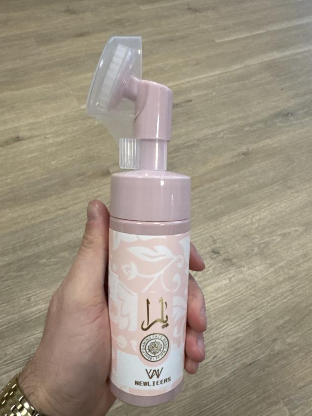 Hĺbkovo čistiaca kefa - Yara (ružová) 