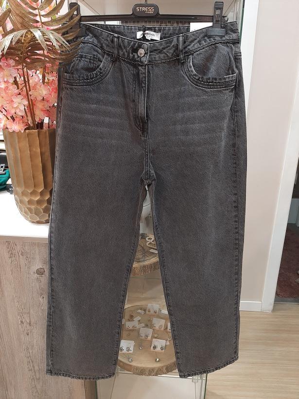 Calças pretas acinzentadas com brilhantes