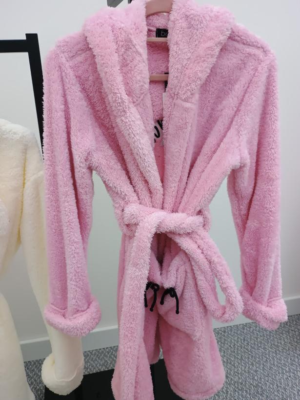 Szlafrok różowy z uszami 