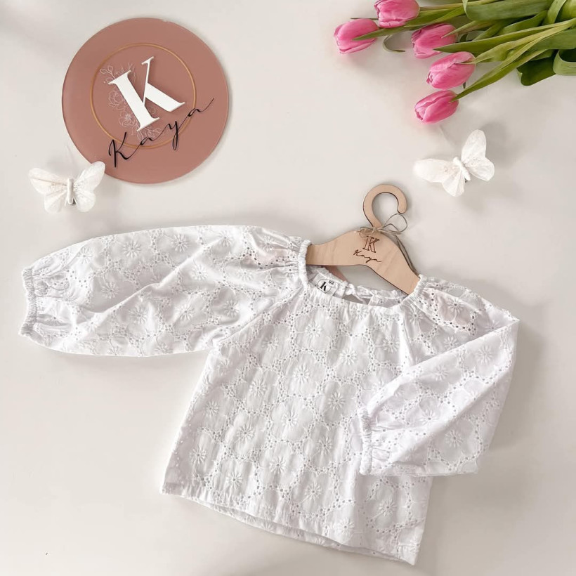 Bluzka haftowane kwiatuszki biała Kaya