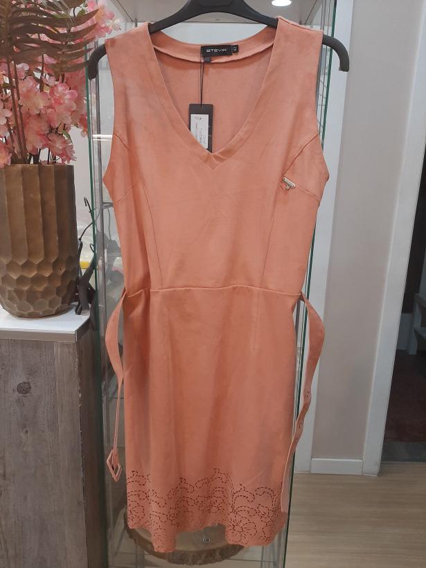 Vestido cor de salmão