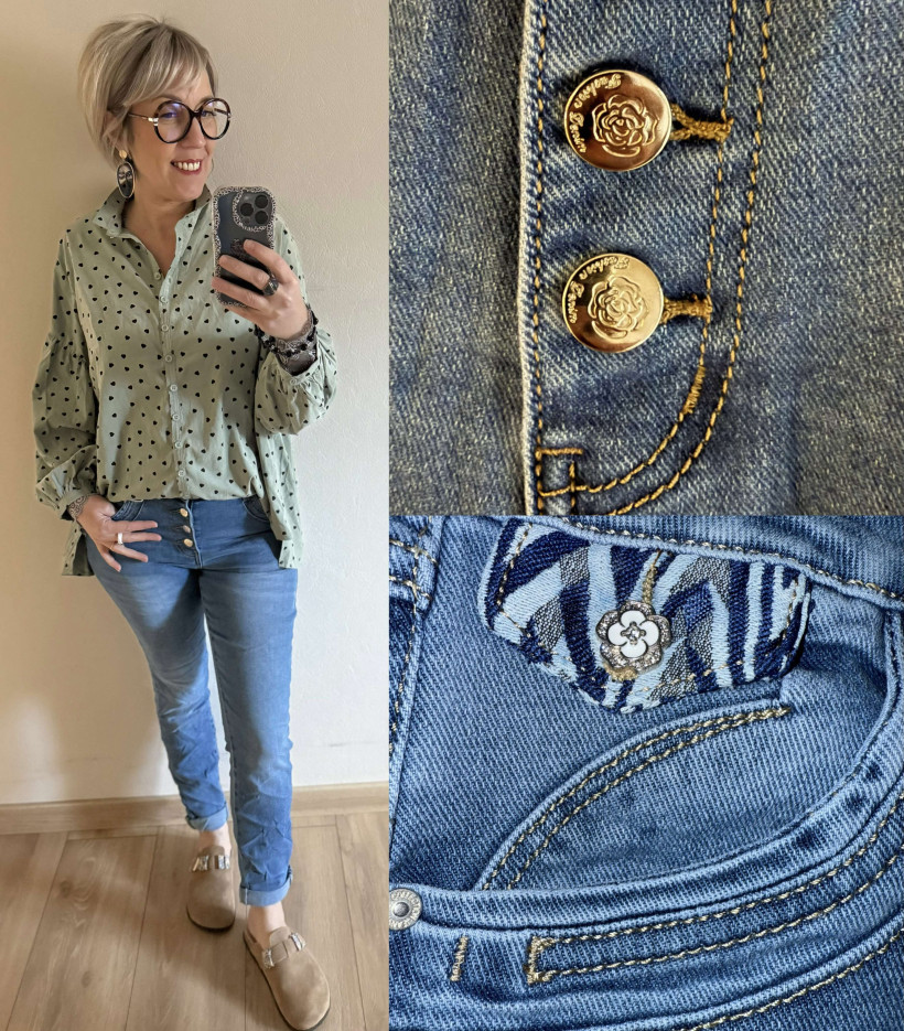 Jeans Karostar motif fleur 