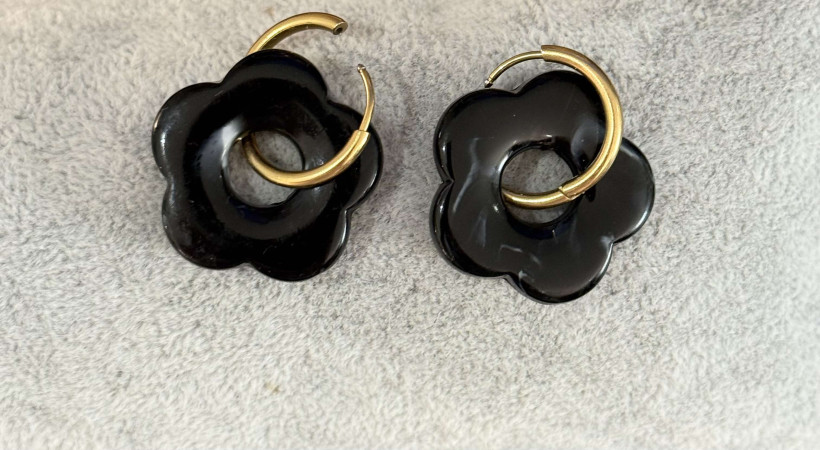 BO fleur NOIR 