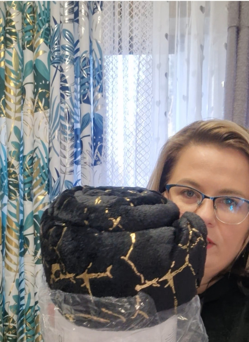 Koc czarny marmurek 150x200cm