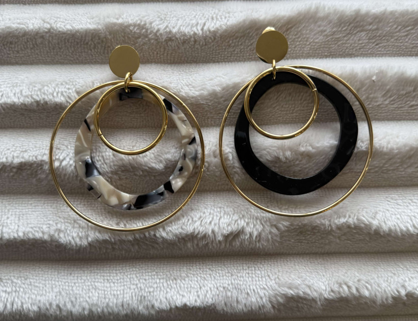 boucle d'oreille 