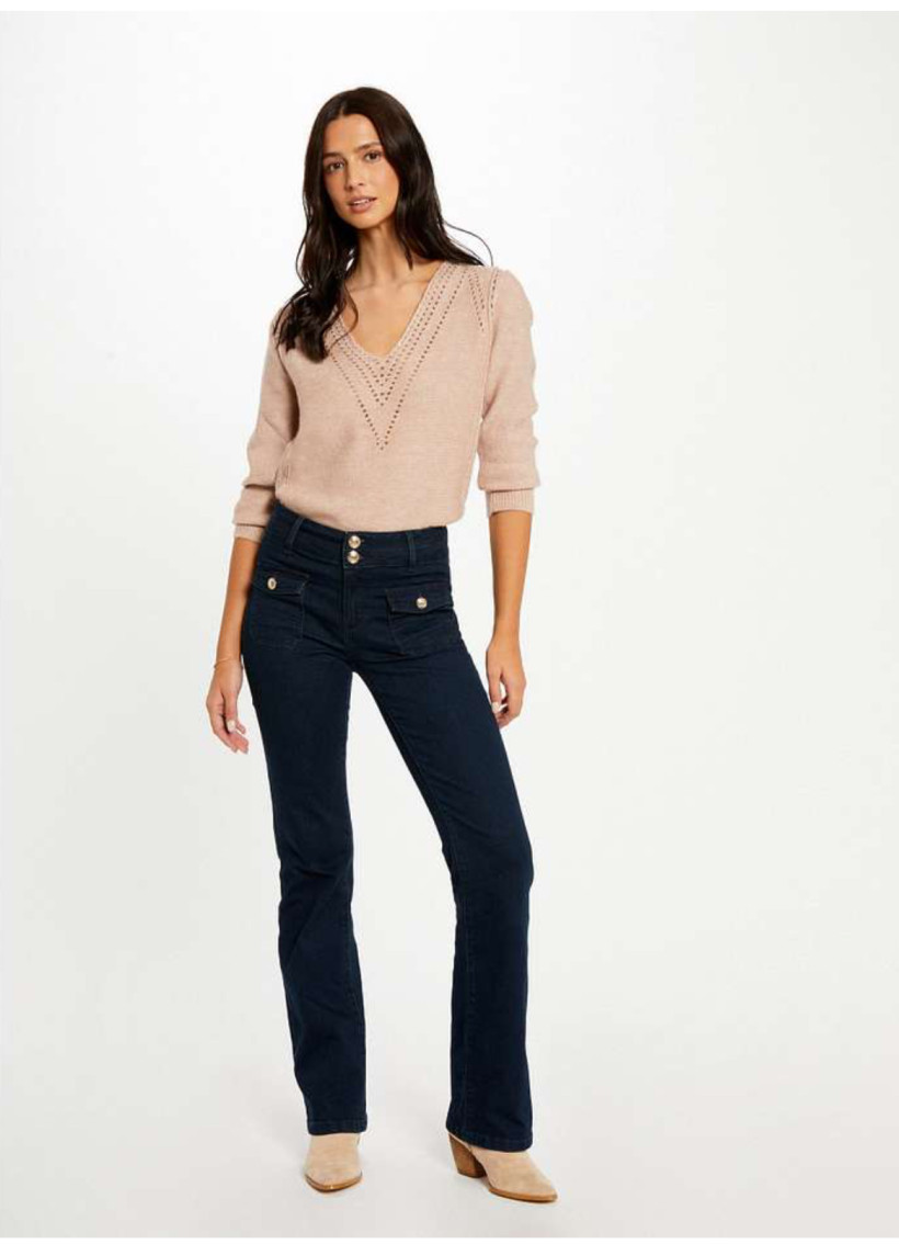 Calça ganga com botoes nos bolsos