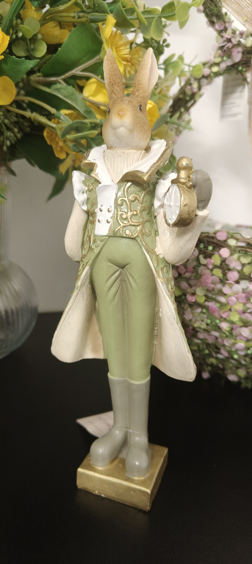 Figurka pan królik - zegar