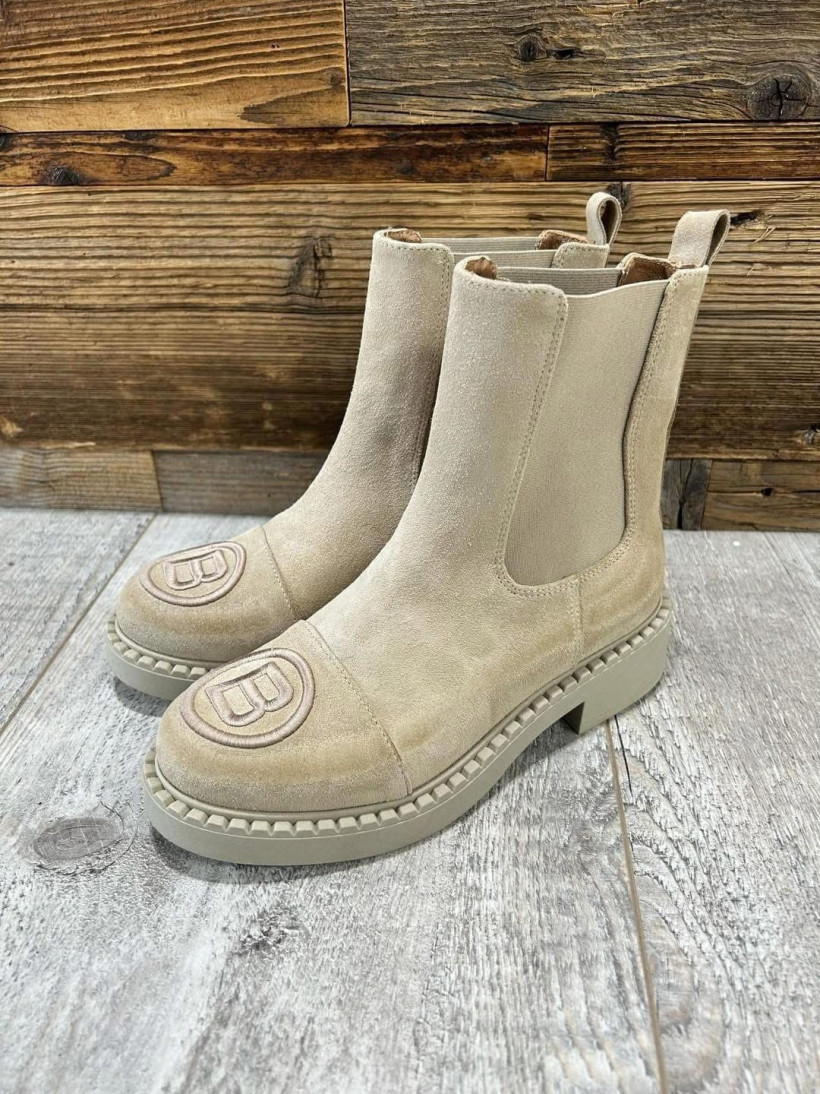 By o la la..! botki z gumami