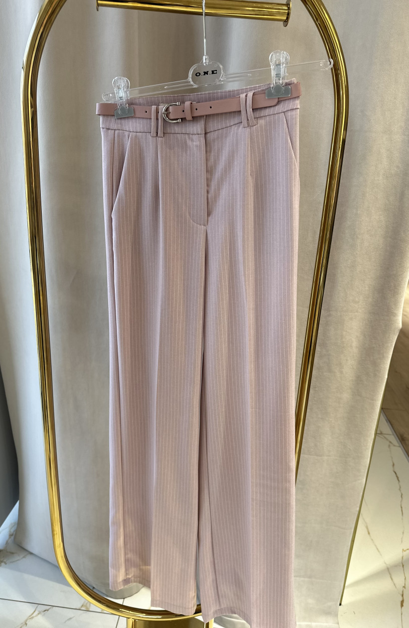 LM SPODNIE PUDROWY RÓŻ Z PASKIEM