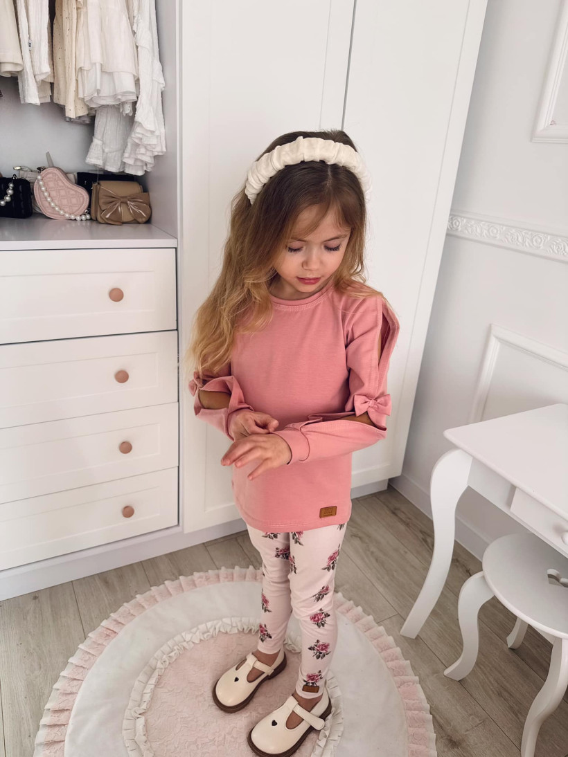 Leginsy romantyczne róże Zuzi