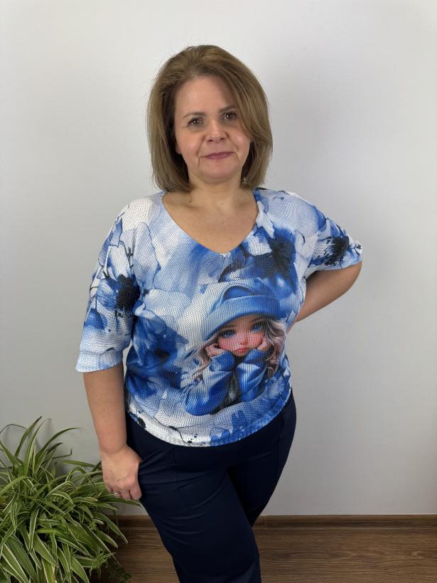 Sweterek niciakowy nietoperz w serek, dziewczynka w czapce - mniejszy - wł. - 003 - niebieski