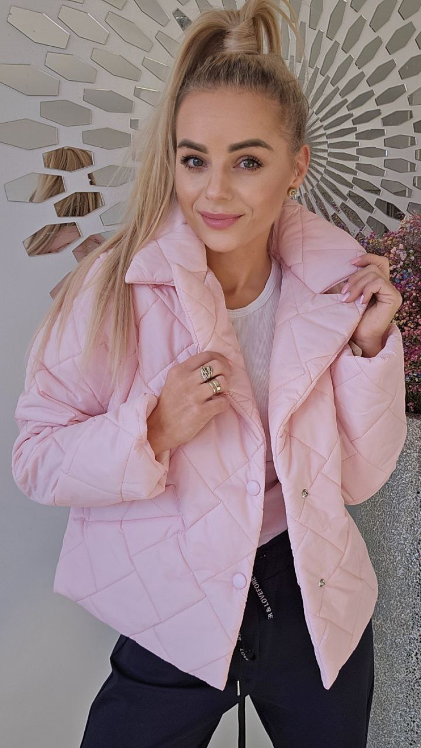 kurtka pikowana kolor cukierkowy róż z kołnierzykiem
