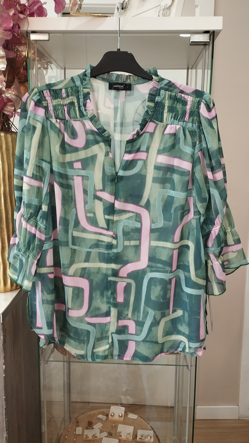 Blusa com tons de verde